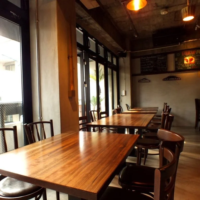 クラフトビール醸造所&ダイニング ワイマーケット ブルーイング キッチンの店内